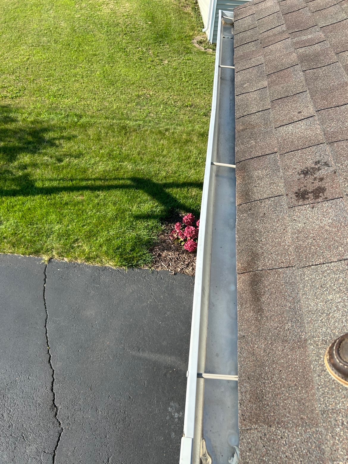 Clean gutter after professional gutter cleaning